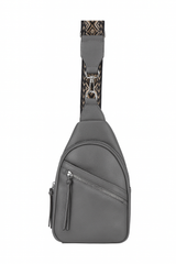 Crossbody rejsetaske med lynlås 20x7x30cm by Eric Bags