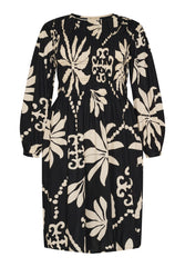 No. 1. By Ox Lang kjole med smock-topdel og lange ærmer by No. 1 By Ox