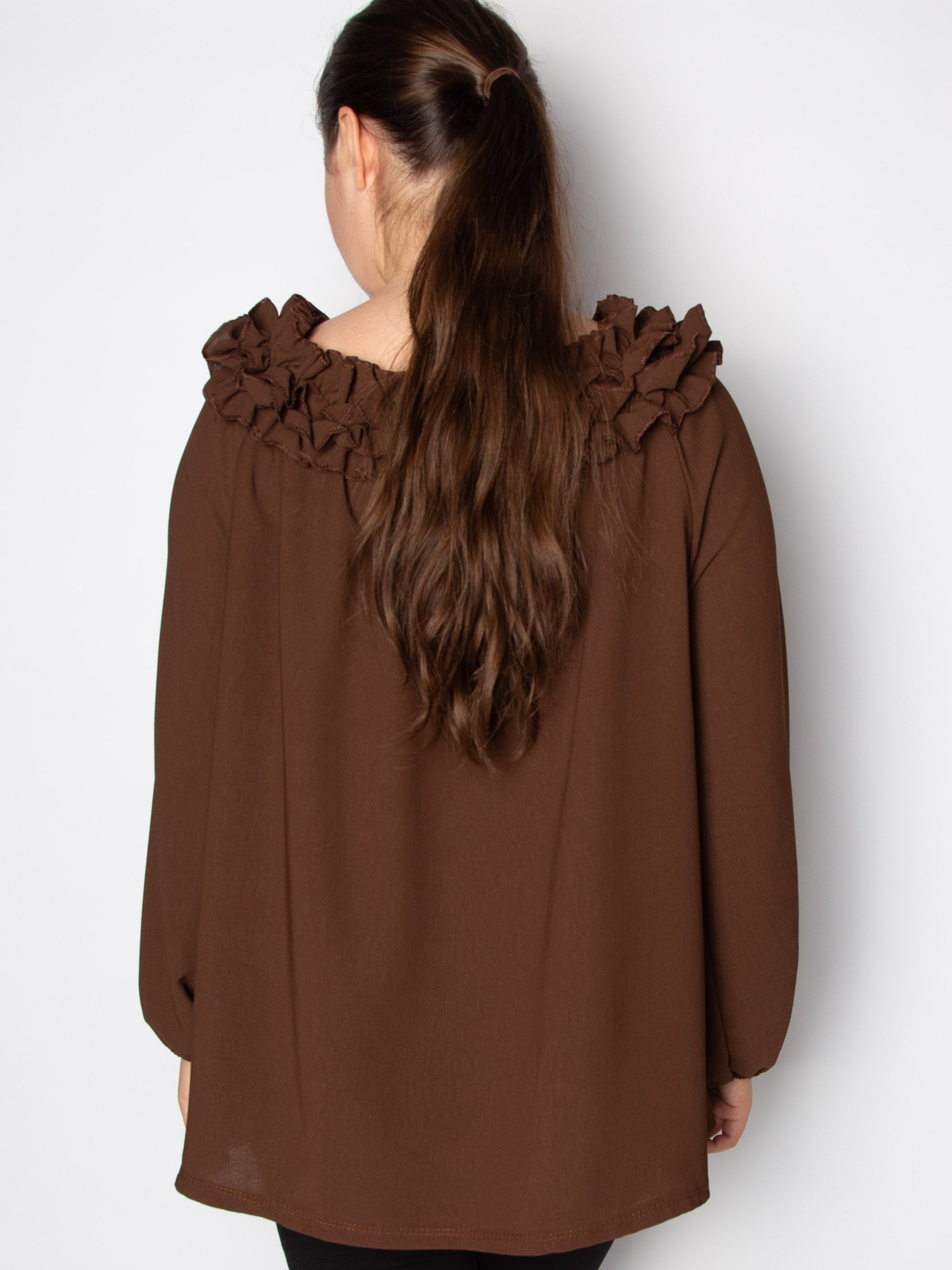 Bluse med flæsekant - Brystmål 130cm