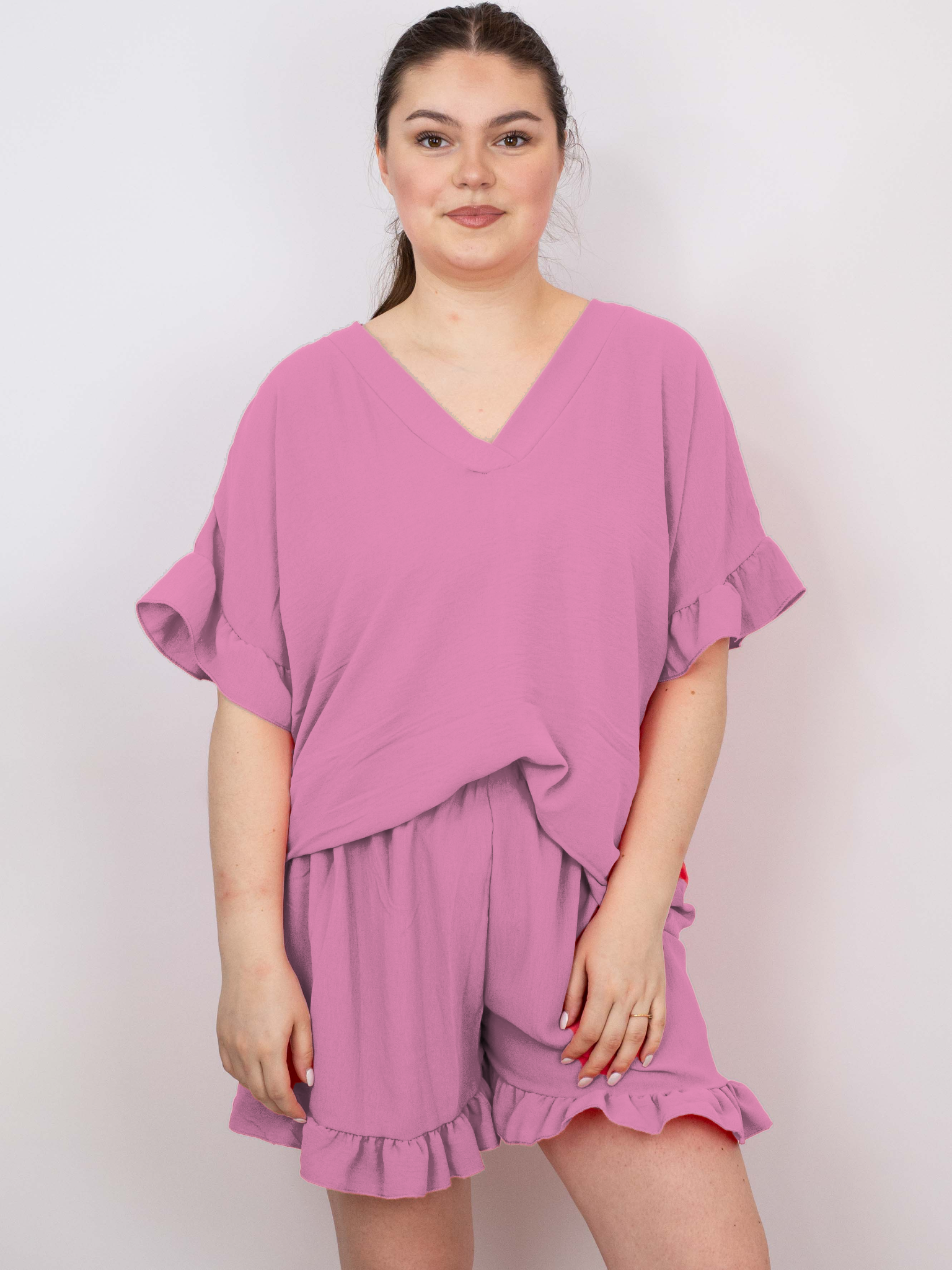 Bluse med flæse - Brystmål 130cm