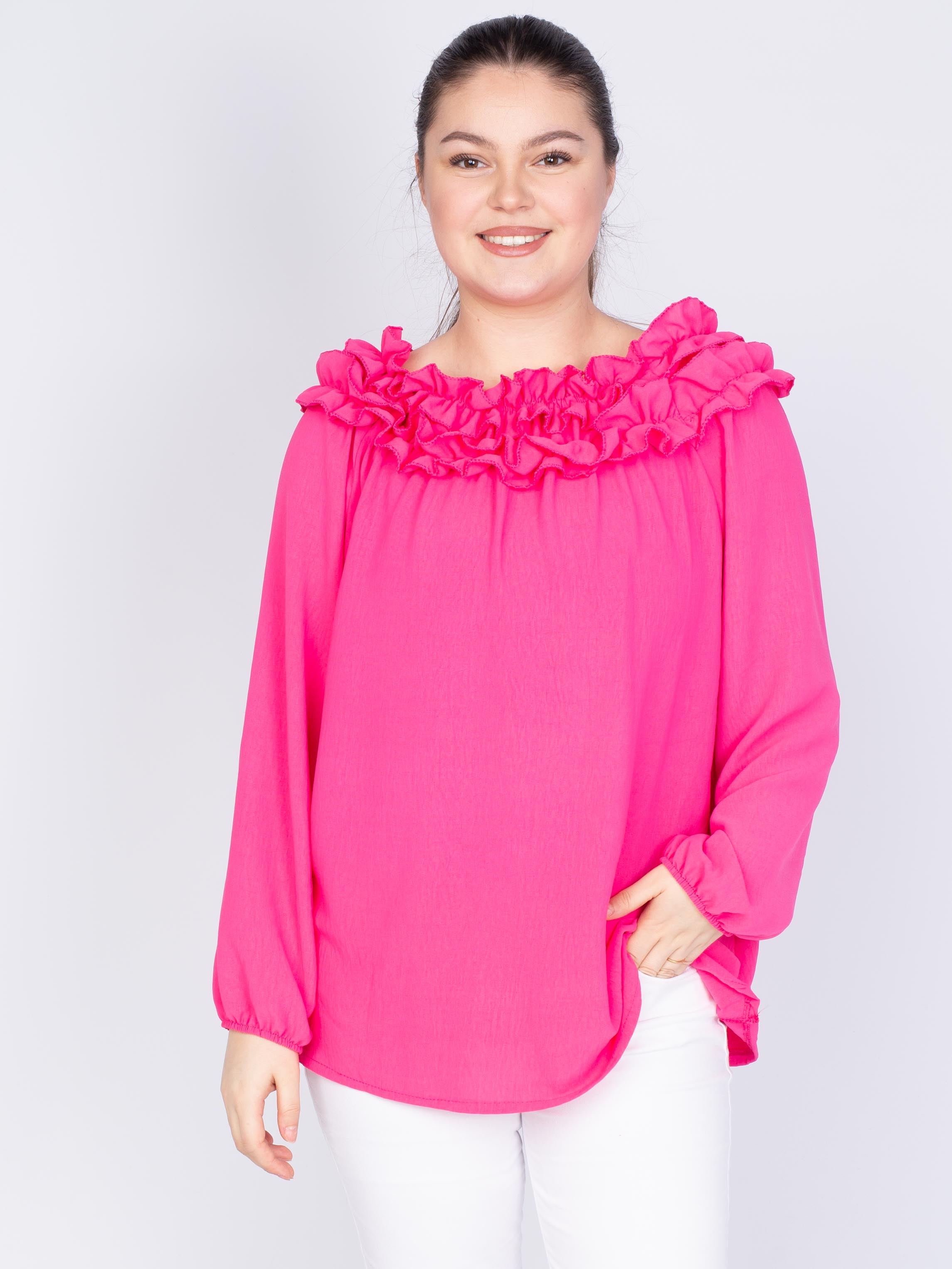 Bluse med flæsekant - Brystmål 130cm